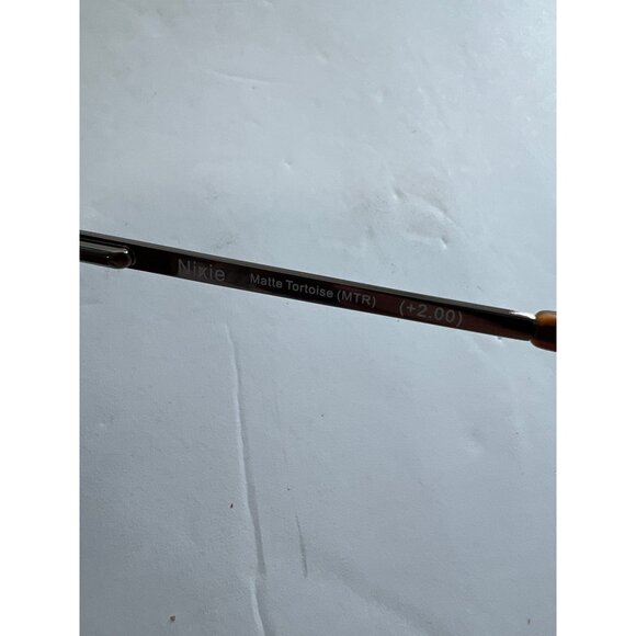 Life is Good Nixie Oval Reading Glasses +2.00 UVA UVB Protection Tortoise NEW - Picture 4 of 5